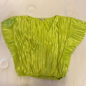 Green/Chartreuse cropped blouse